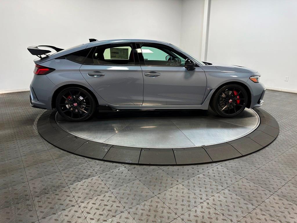 2025 Honda Civic Type R TYPER - Sonic Gray Pearl exterior view 9