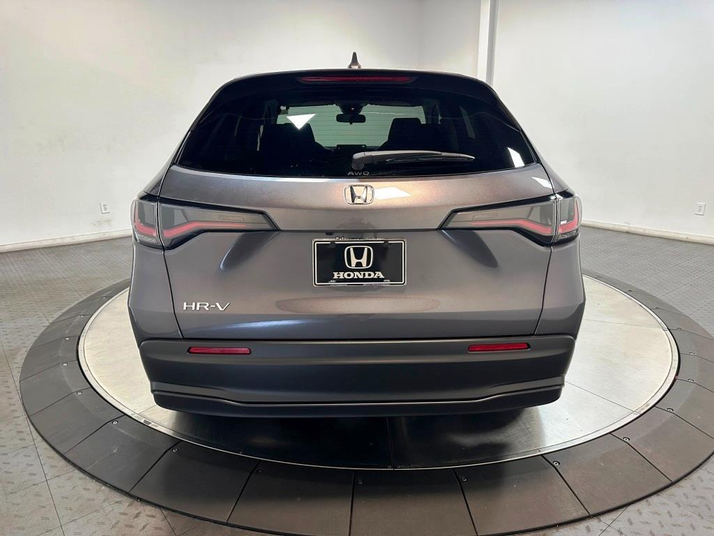 2026 Honda HR-V LX - Modern Steel Metallic exterior view 7