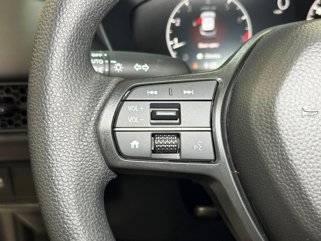 2026 Honda HR-V LX - Modern Steel Metallic exterior view 15