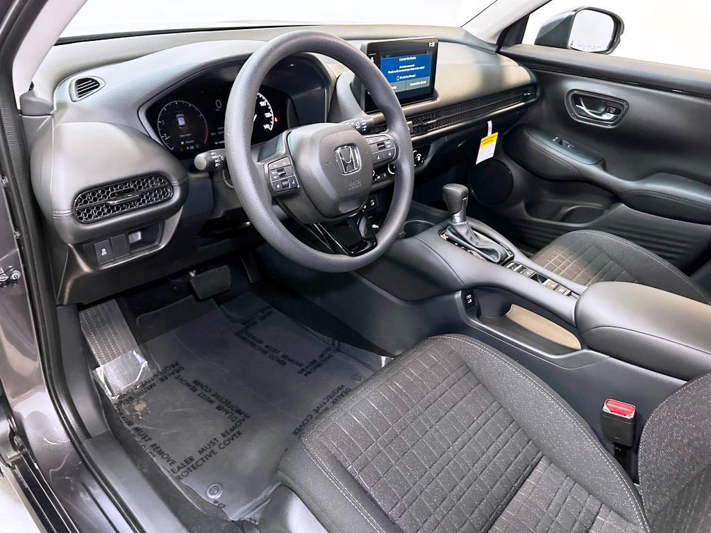 2026 Honda HR-V LX - Modern Steel Metallic exterior view 14