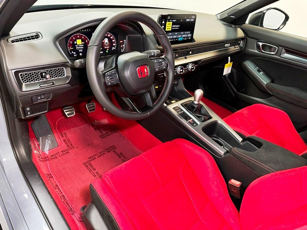 2025 Honda Civic Type R TYPER - Sonic Gray Pearl exterior view 14