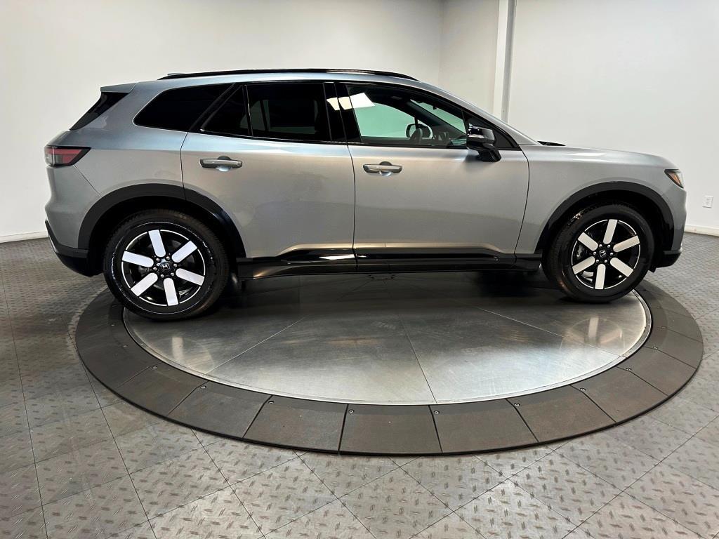 2026 Honda Prologue Touring - Mercury Silver Metallic exterior view 9