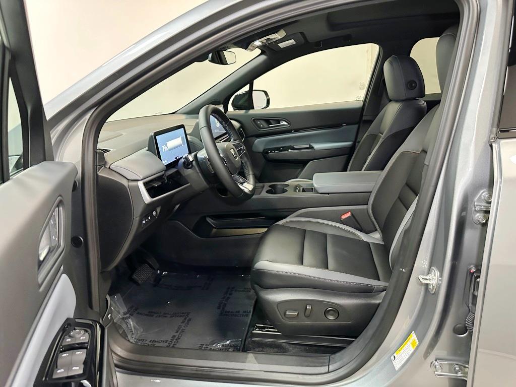 2026 Honda Prologue Touring - Mercury Silver Metallic exterior view 13