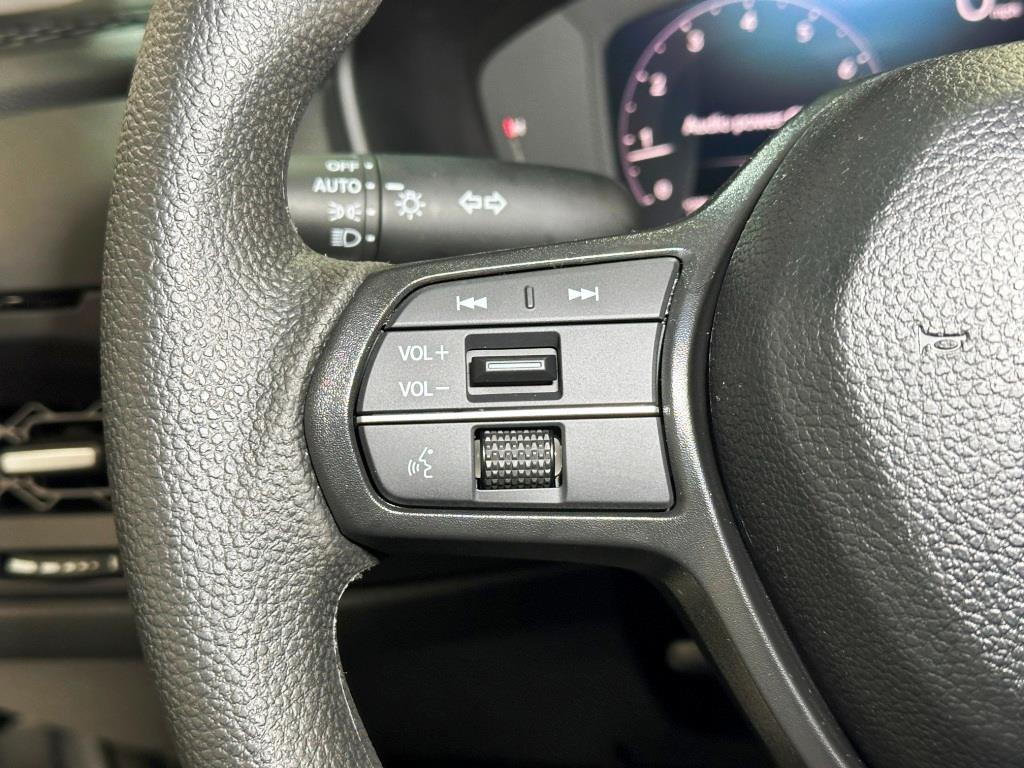 2026 Honda Accord Sedan SE - Solar Silver Metallic exterior view 16