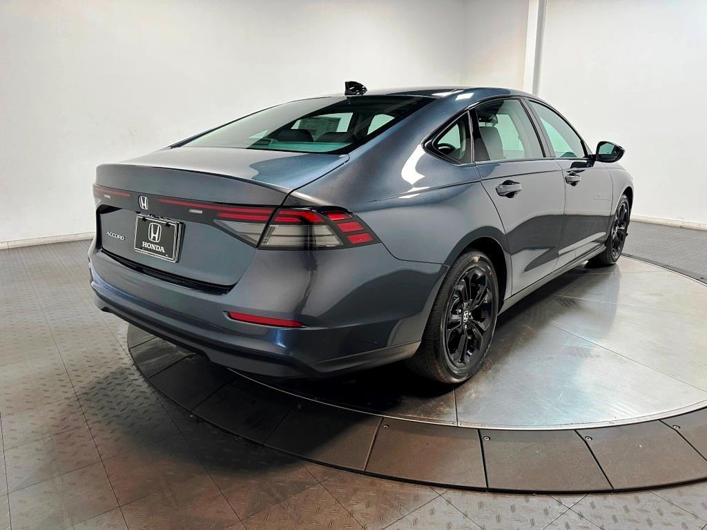 2026 Honda Accord Sedan SE - Meteorite Gray Metallic exterior view 8