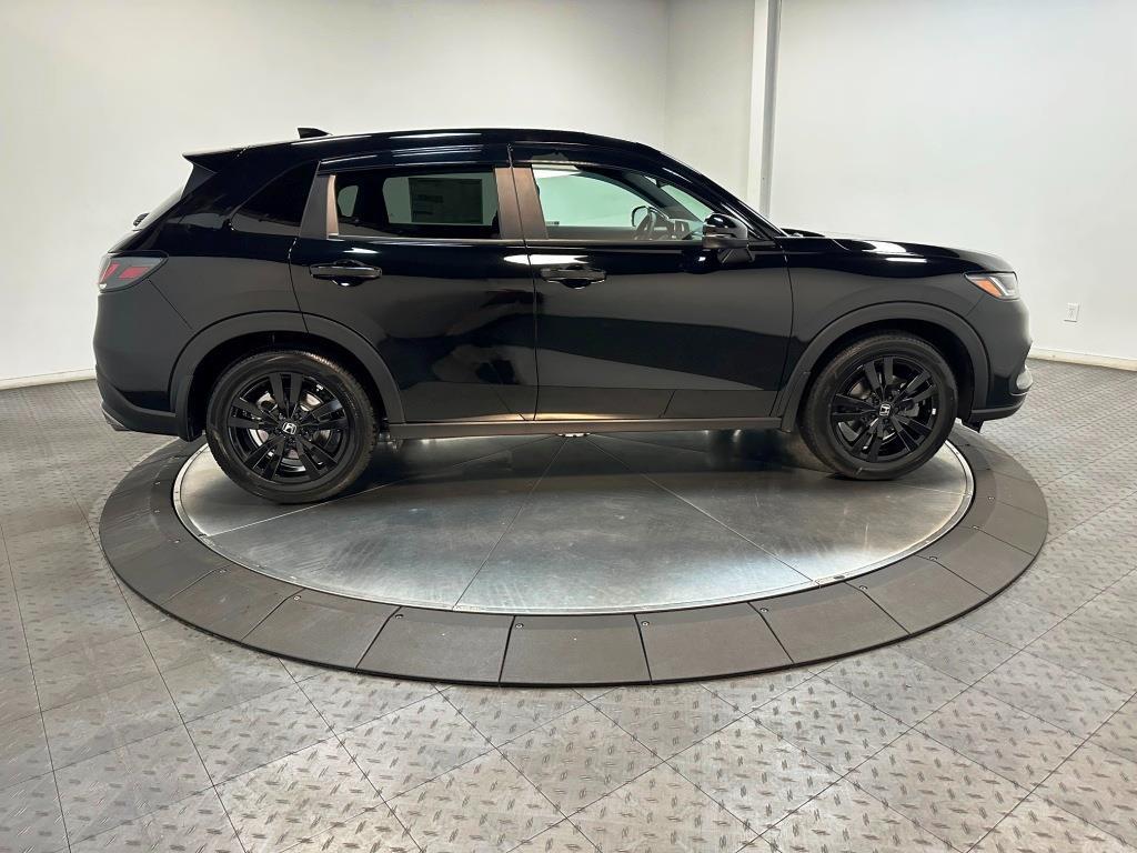 2026 Honda HR-V Sport - Crystal Black Pearl exterior view 9