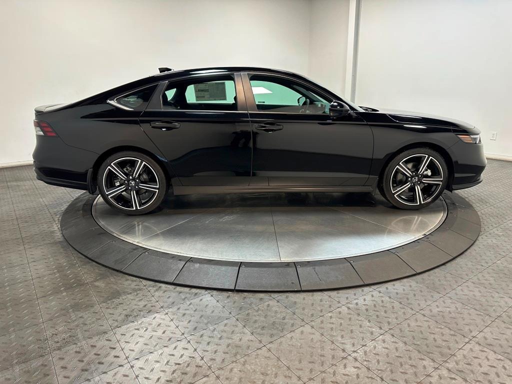 2025 Honda Accord Hybrid Sport - Crystal Black Pearl exterior view 9