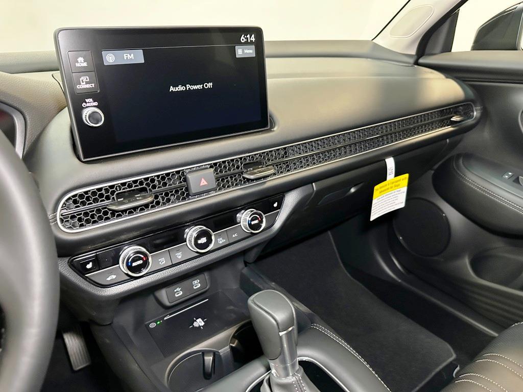 2026 Honda HR-V EX-L - Crystal Black Pearl exterior view 19