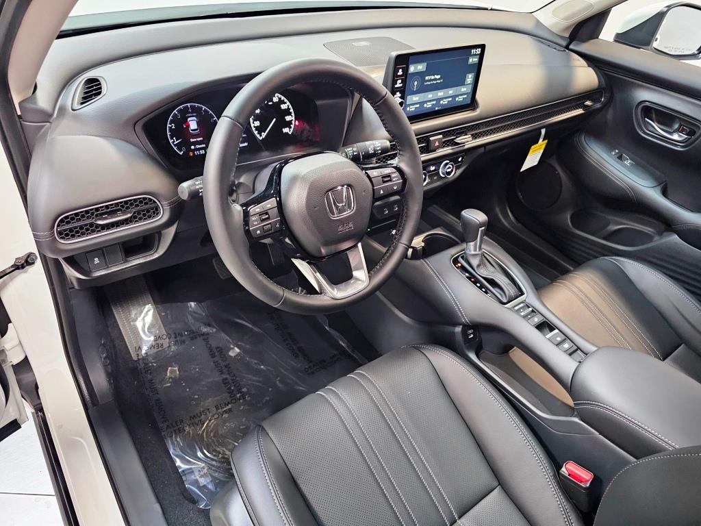 2026 Honda HR-V EX-L - Platinum White Pearl exterior view 15