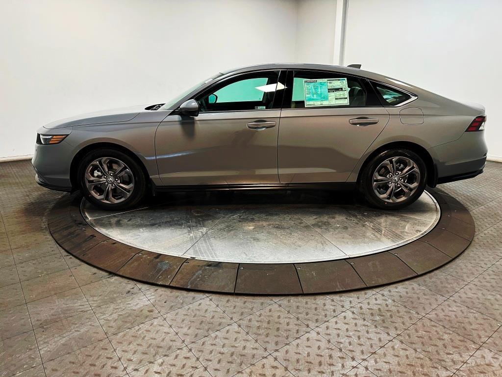 2026 Honda Accord Hybrid EX-L - GRAY exterior view 5