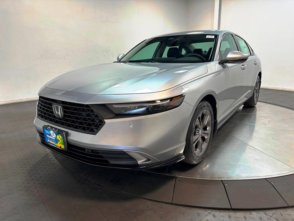 2026 Honda Accord Hybrid EX-L - Solar Silver Metallic exterior view 4