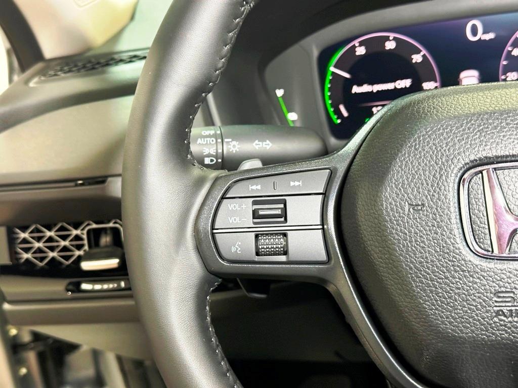 2026 Honda Accord Hybrid EX-L - Solar Silver Metallic exterior view 16