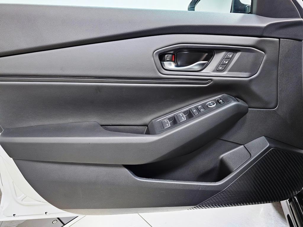 2026 Honda Accord Hybrid EX-L - Platinum White Pearl exterior view 11