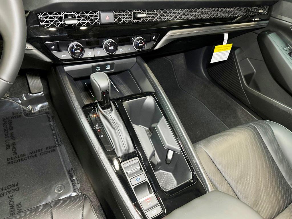 2026 Honda Accord Hybrid EX-L - Platinum White Pearl exterior view 20