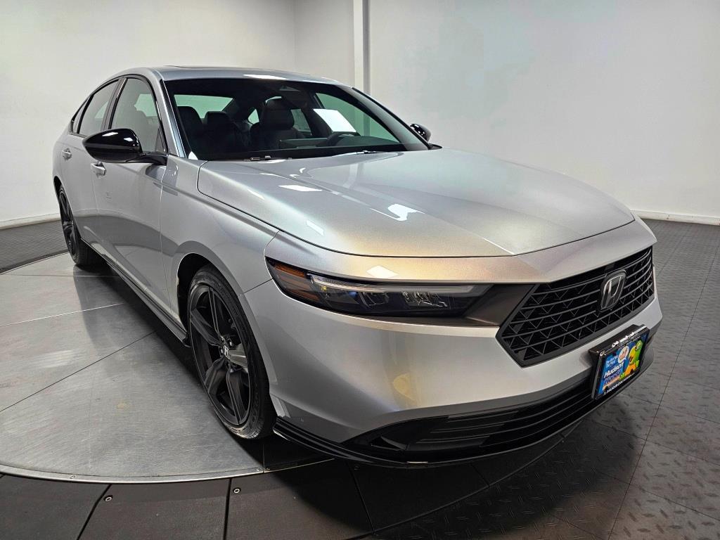 2026 Honda Accord Hybrid Sport-L - Solar Silver Metallic exterior view 2