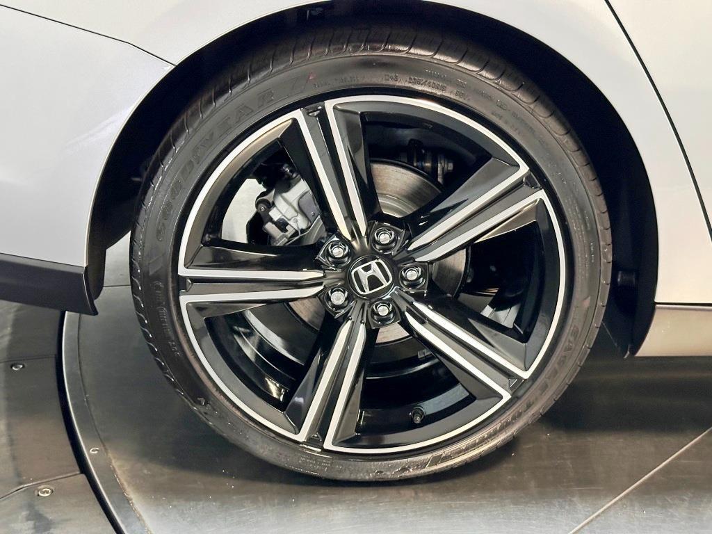 2026 Honda Accord Hybrid Sport - Solar Silver Metallic exterior view 10