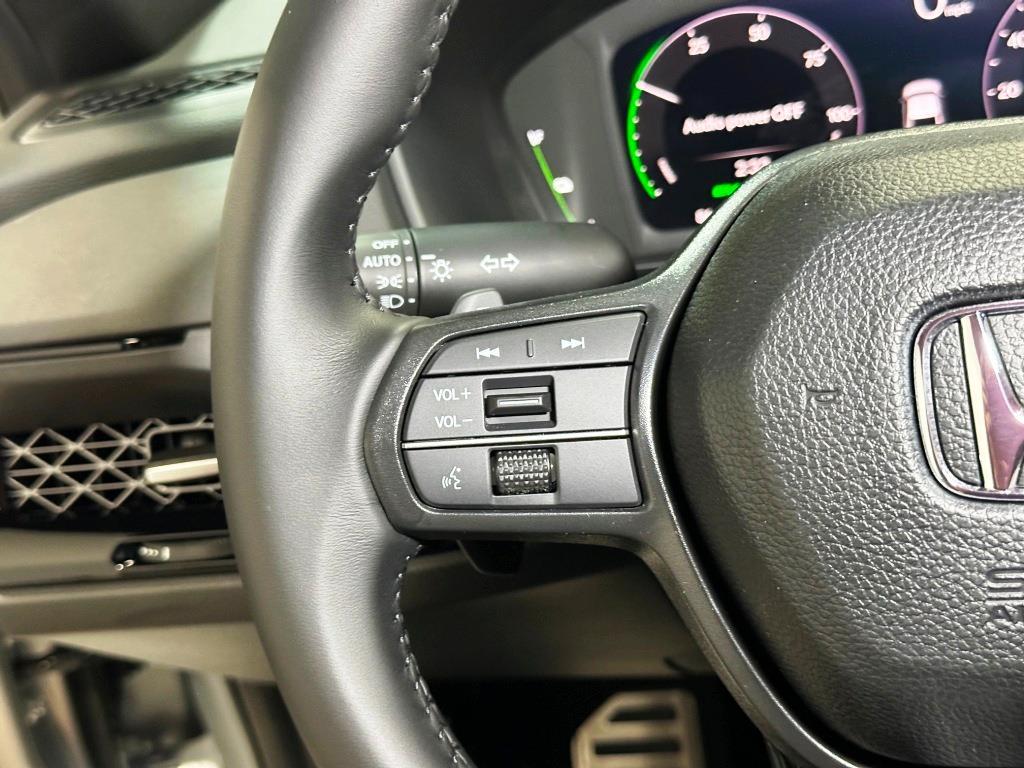 2026 Honda Accord Hybrid Sport - Solar Silver Metallic exterior view 16