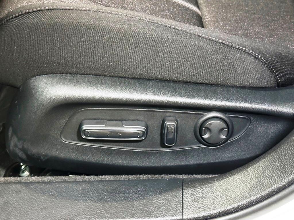 2026 Honda Accord Hybrid Sport - Platinum White Pearl exterior view 14