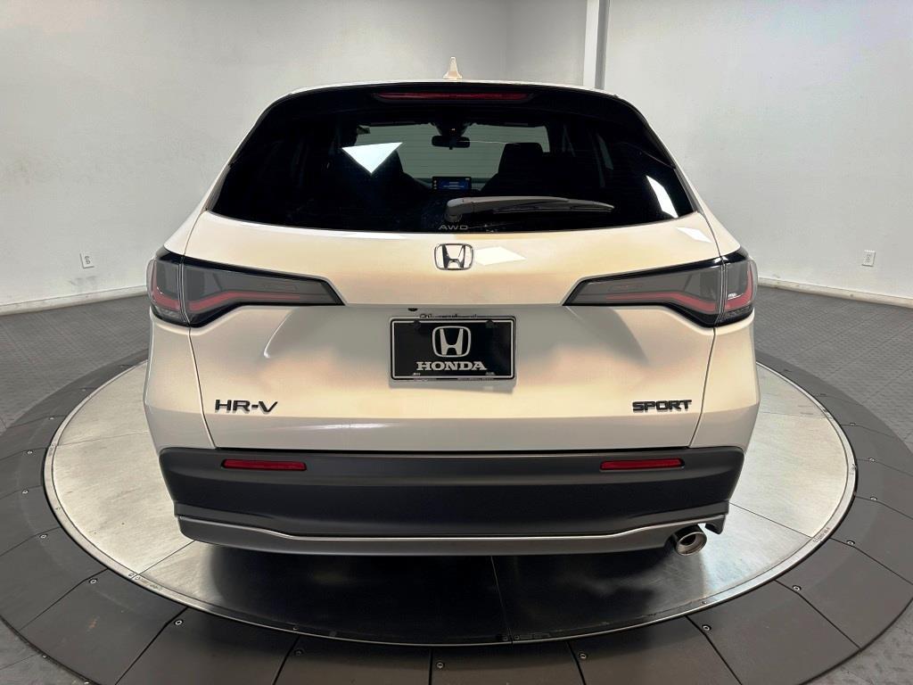 2026 Honda HR-V Sport - Platinum White Pearl exterior view 7