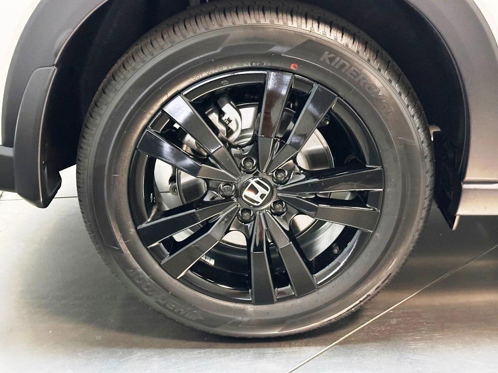 2026 Honda HR-V Sport - Platinum White Pearl exterior view 10