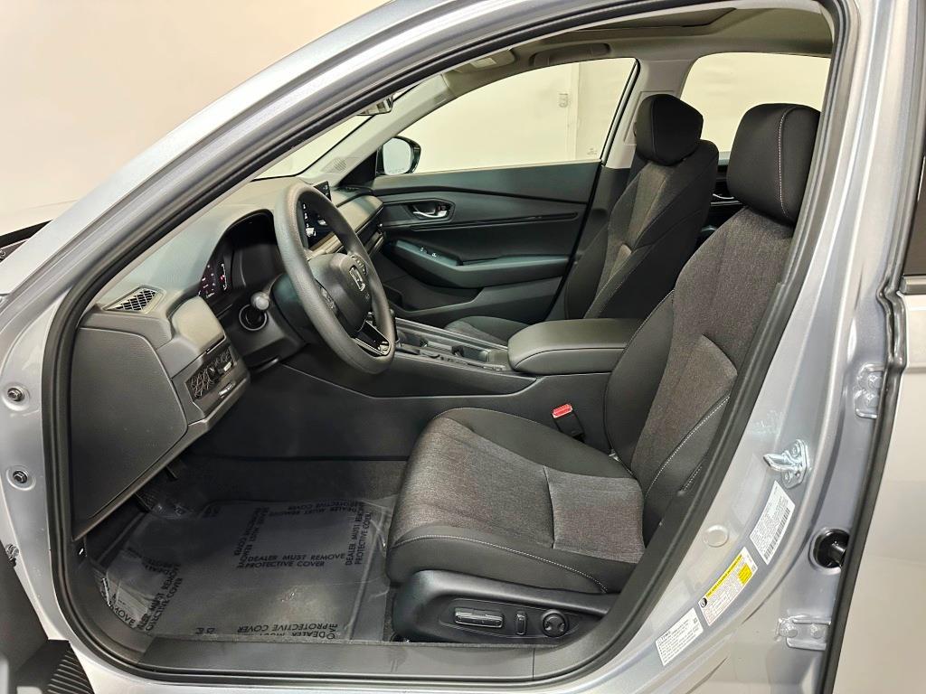 2026 Honda Accord Sedan SE - Solar Silver Metallic exterior view 13