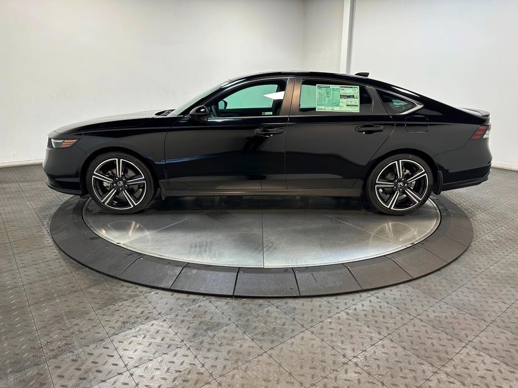 2026 Honda Accord Hybrid Sport - Crystal Black Pearl exterior view 5