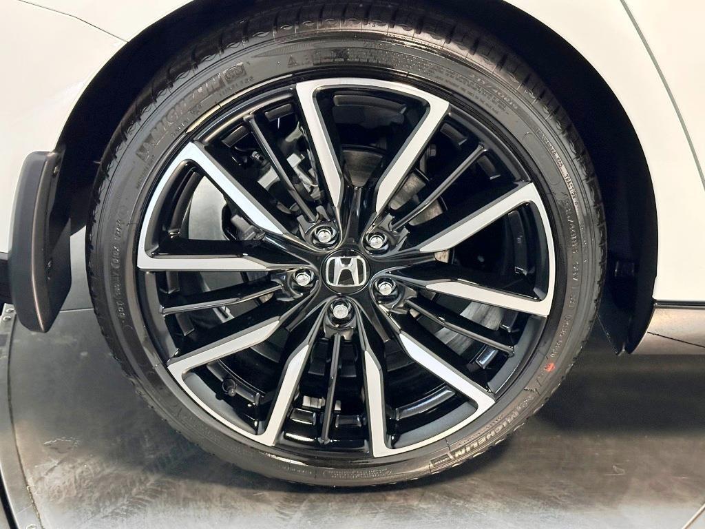 2026 Honda CR-V Hybrid Sport Touring - WHITE exterior view 10