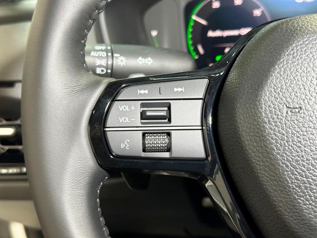 2026 Honda CR-V Hybrid Sport Touring - WHITE exterior view 16