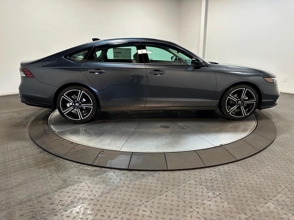 2026 Honda Accord Sedan SE - GRAY exterior view 10