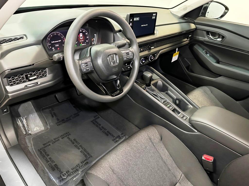 2026 Honda Accord Sedan SE - Urban Gray Pearl exterior view 16