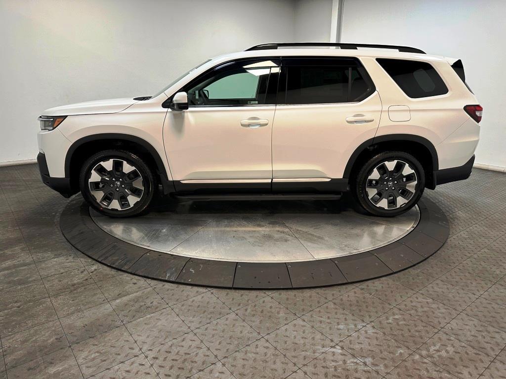 2026 Honda Pilot Elite - Platinum White Pearl exterior view 5