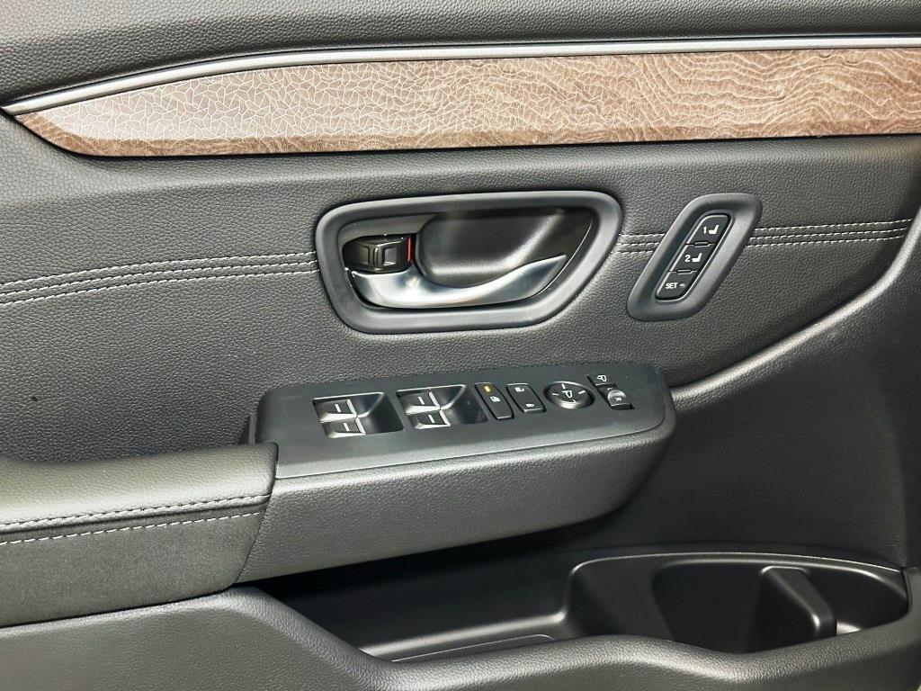 2026 Honda Pilot Elite - Platinum White Pearl exterior view 13