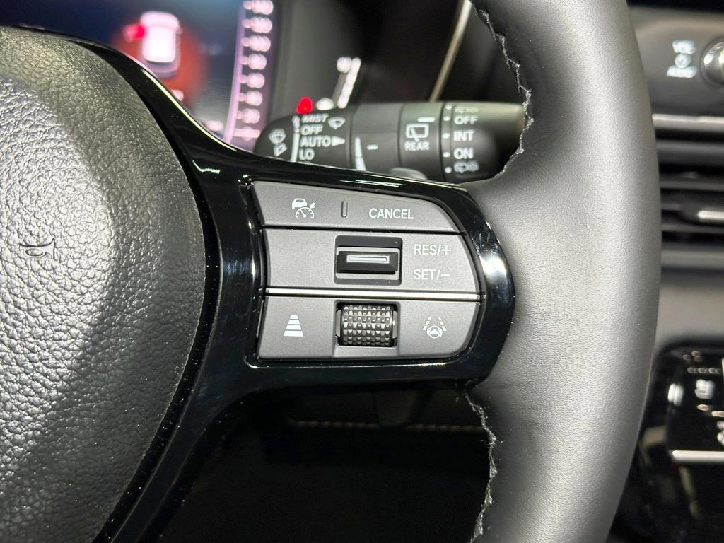 2026 Honda Pilot Elite - Platinum White Pearl exterior view 18