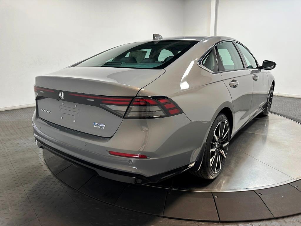 2026 Honda Accord Hybrid Touring - Urban Gray Pearl exterior view 8