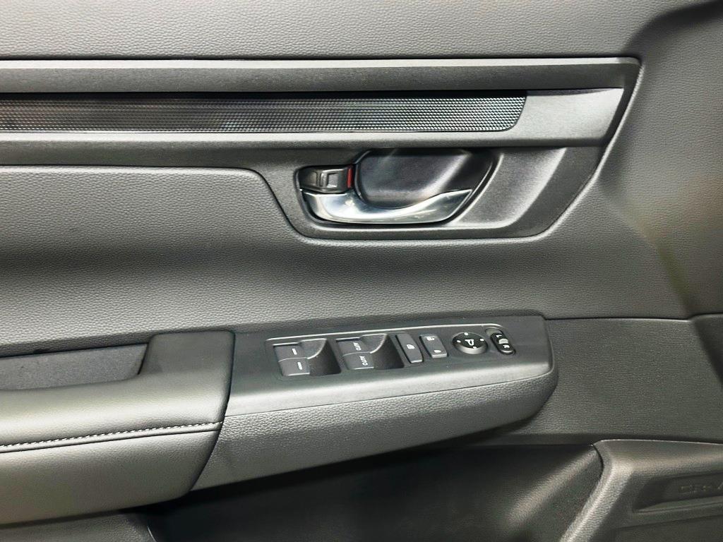 2026 Honda CR-V EX - Solar Silver Metallic exterior view 12