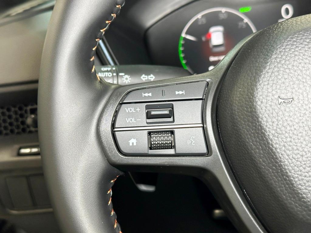 2026 Honda CR-V Hybrid Sport - Solar Silver Metallic exterior view 16