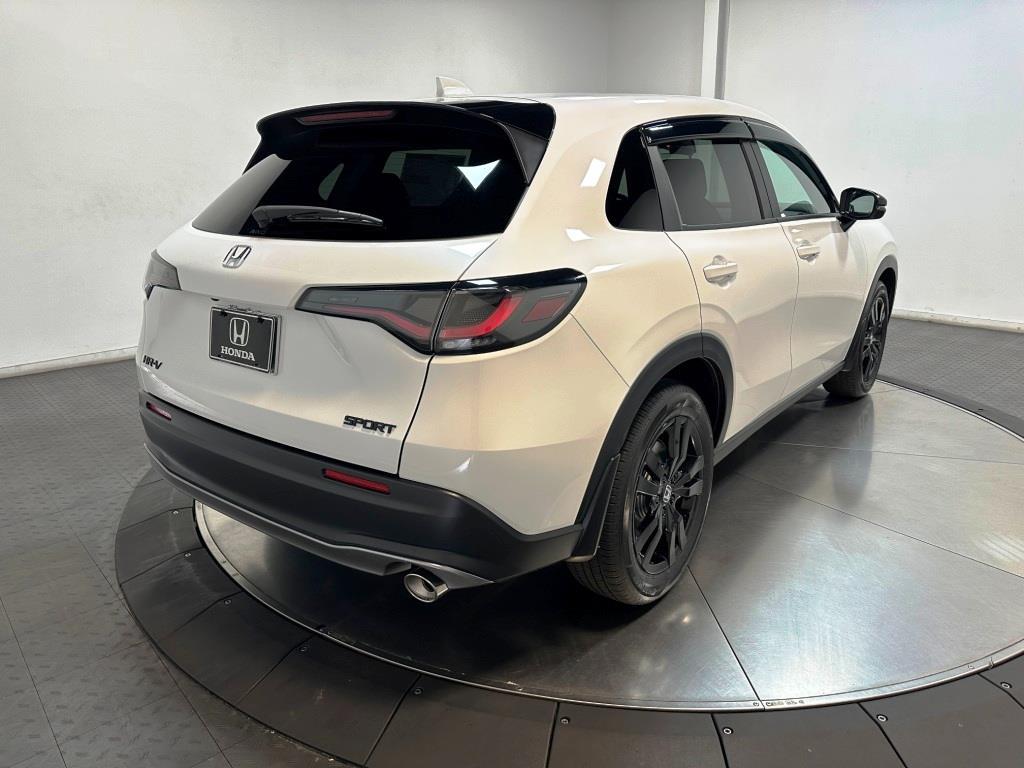 2026 Honda HR-V Sport - Platinum White Pearl exterior view 8