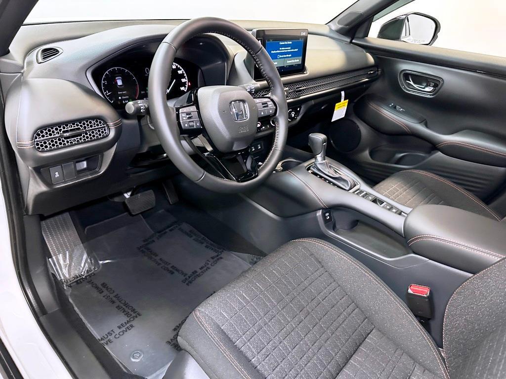 2026 Honda HR-V Sport - Platinum White Pearl exterior view 14