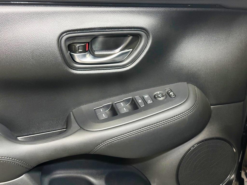 2026 Honda HR-V LX - Crystal Black Pearl exterior view 12