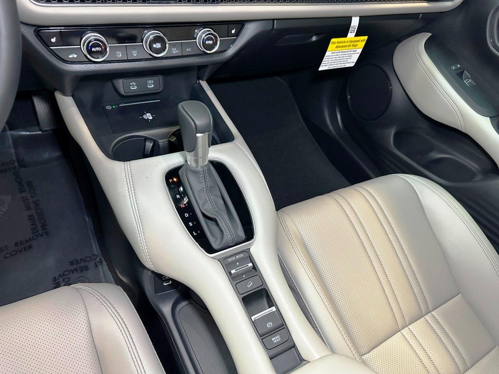 2026 Honda HR-V EX-L - Solar Silver Metallic exterior view 20