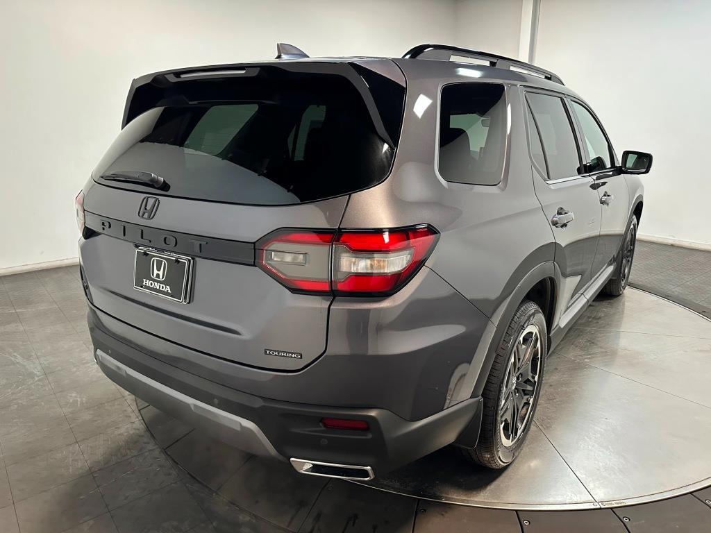 2026 Honda Pilot Touring S - Modern Steel Metallic exterior view 8