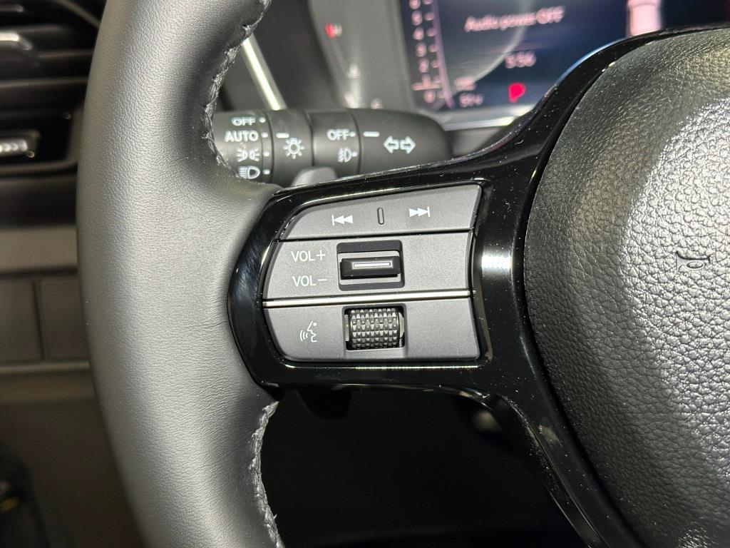 2026 Honda Pilot Touring S - Modern Steel Metallic exterior view 16