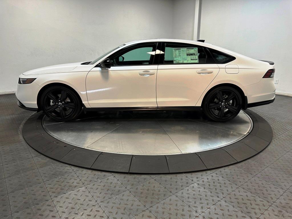 2026 Honda Accord Hybrid Sport-L - Platinum White Pearl exterior view 5