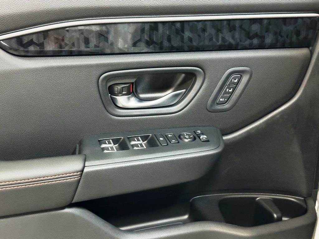 2026 Honda Passport TrailSport Elite - Platinum White Pearl exterior view 12