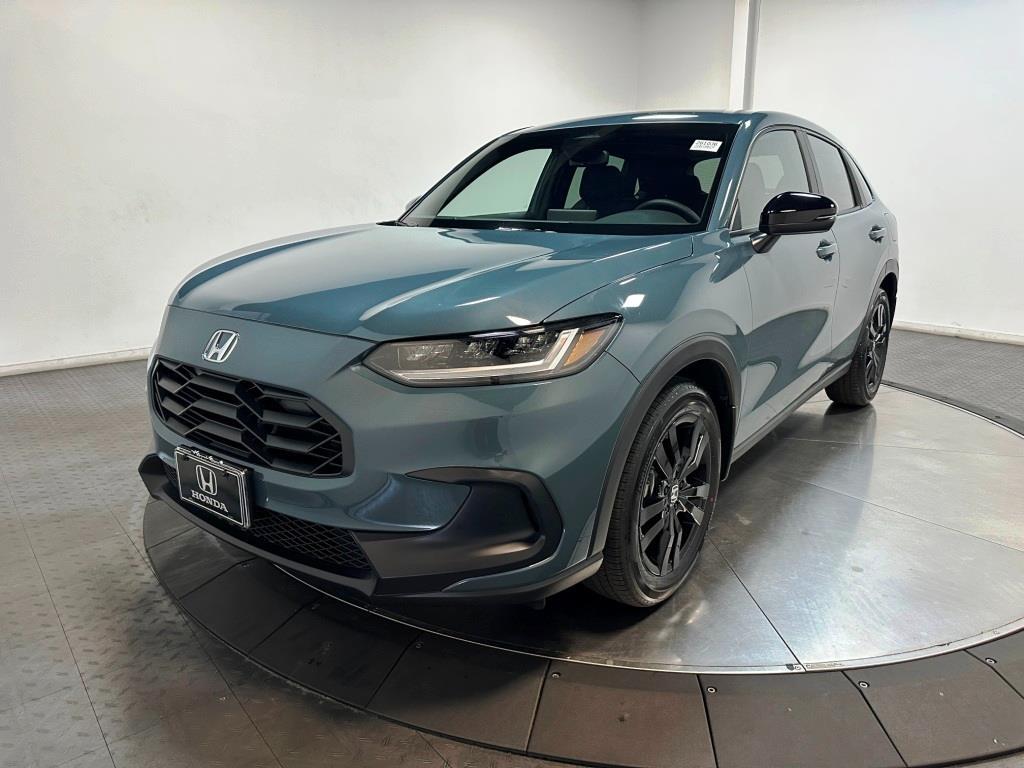 2026 Honda HR-V Sport - Nordic Forest Pearl exterior view 4