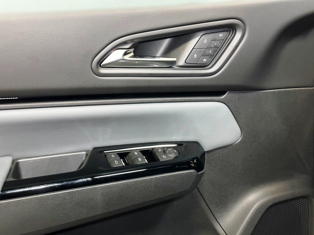 2026 Honda Prologue Touring - BLACK exterior view 12