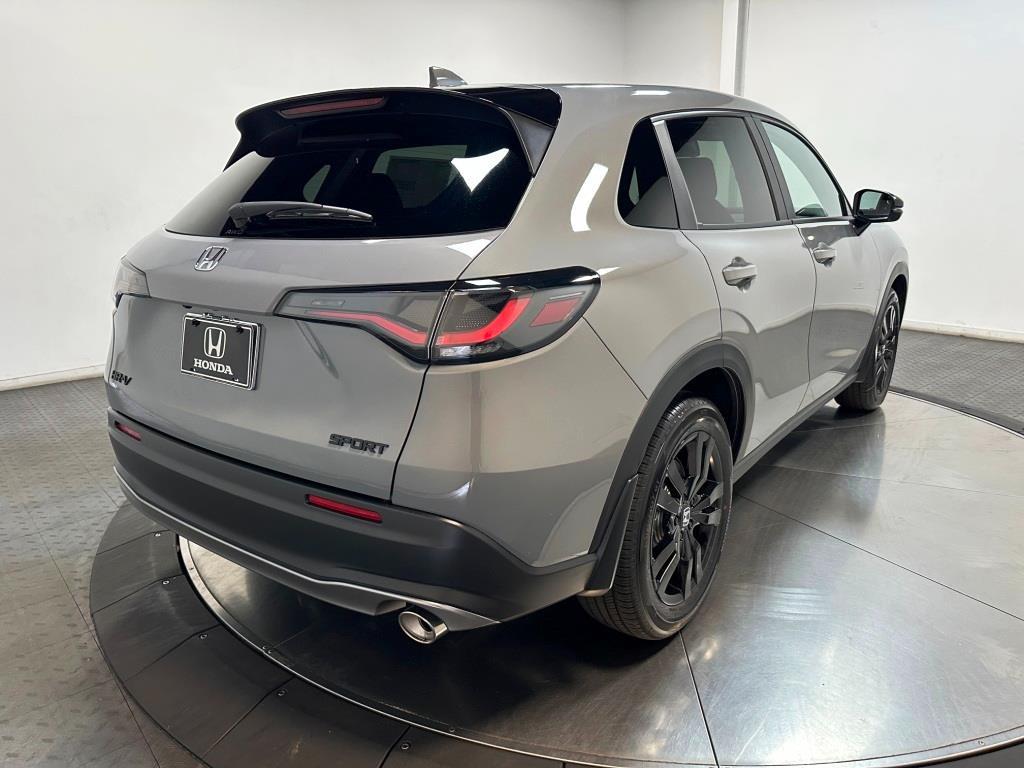 2026 Honda HR-V Sport - Urban Gray Pearl exterior view 8
