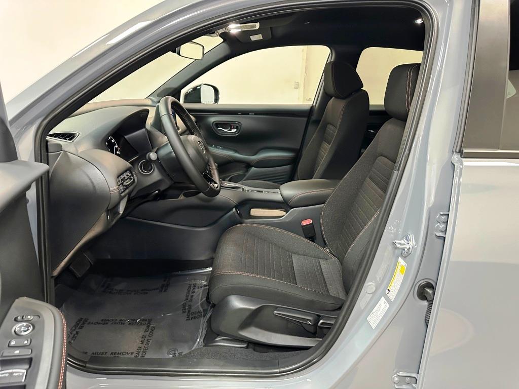 2026 Honda HR-V Sport - Urban Gray Pearl exterior view 13