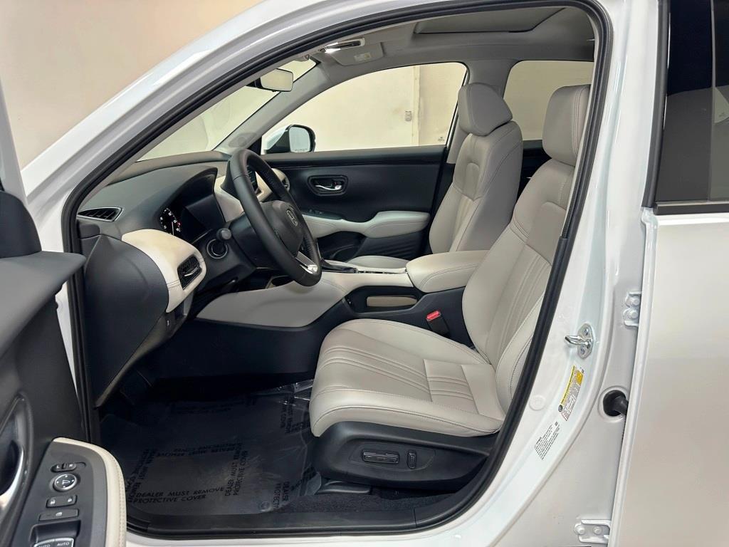 2026 Honda HR-V EX-L - WHITE exterior view 14