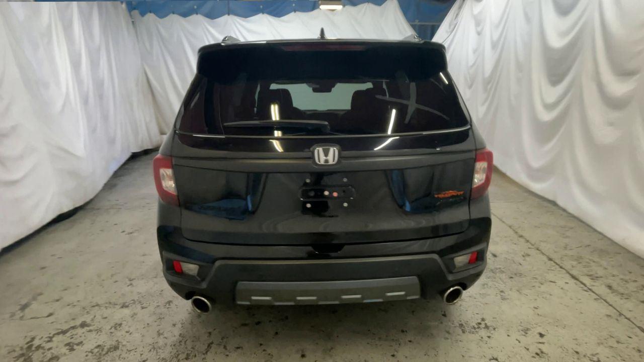 2022 Honda Passport TrailSport - Crystal Black Pearl exterior view 7
